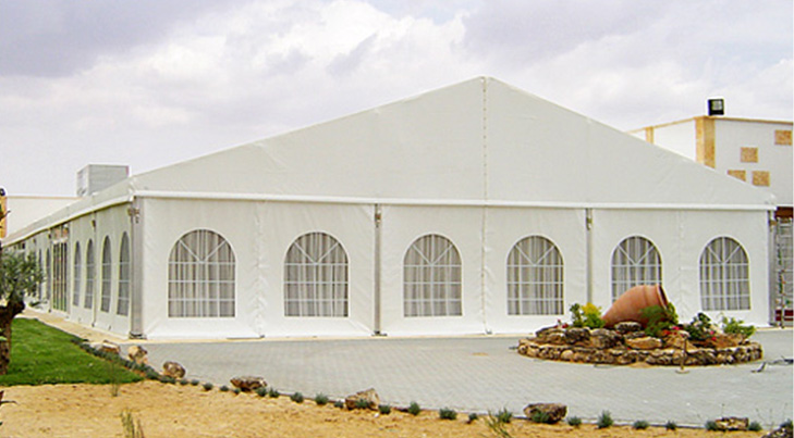 Hangares: solución práctica para proteger tu espacio comercial e industrial